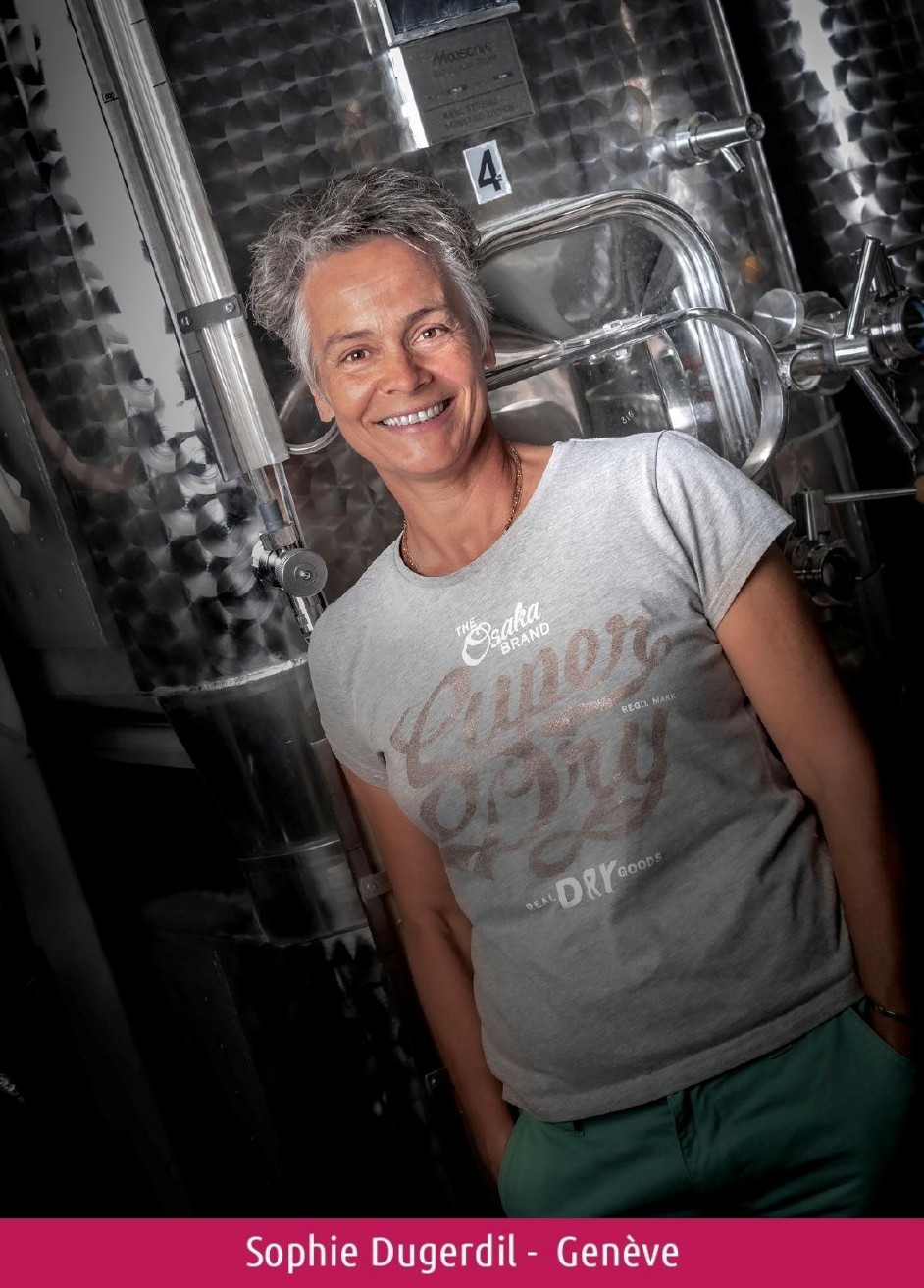 images/vigne-rolle/vigneronnes/Dugerdil%20Sophie%20rose_page-0001.jpg#joomlaImage://local-images/vigne-rolle/vigneronnes/Dugerdil Sophie rose_page-0001.jpg?width=942&height=1313